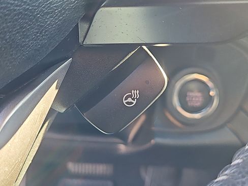 Used 2020 Subaru Outback Limited image 15