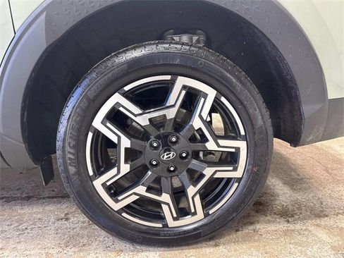 Used 2025 Hyundai Santa Cruz Limited image 29