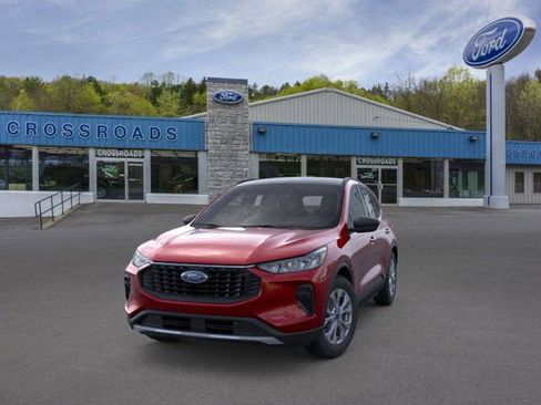 New 2025 Ford Escape Active w/ Tech Pack #1 image 2