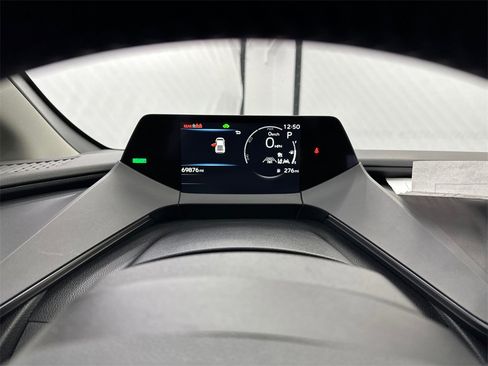 Used 2024 Toyota Prius LE image 26