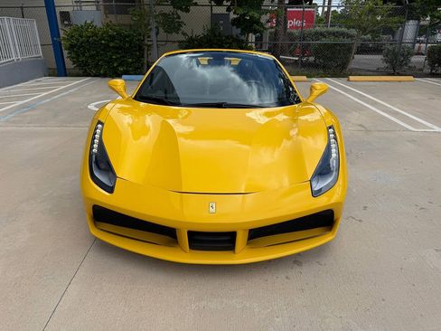 Used 2017 Ferrari 488 Spider RWD image 5