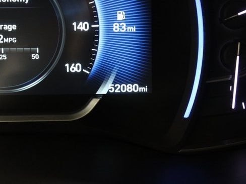 Used 2019 Hyundai Santa Fe FWD image 8