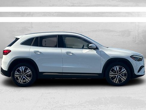 Certified 2025 Mercedes-Benz GLA 250 4MATIC image 3
