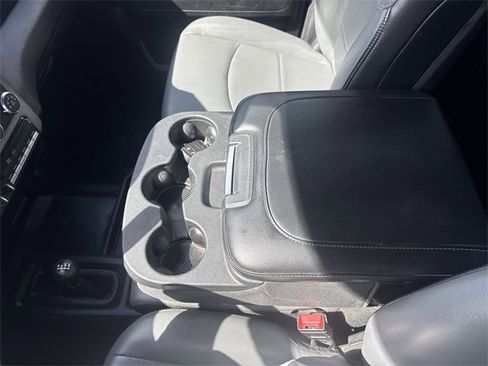 Used 2022 RAM 2500 Tradesman w/ Chrome Appearance Group image 20