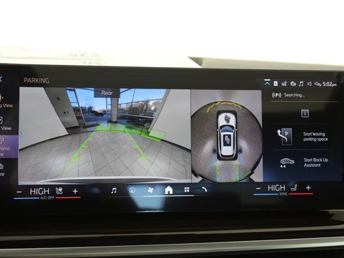 New 2026 BMW X5 xDrive40i w/ Climate Comfort Package image 33