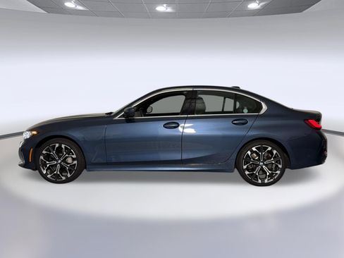 Used 2026 BMW 330i Sedan RWD image 2