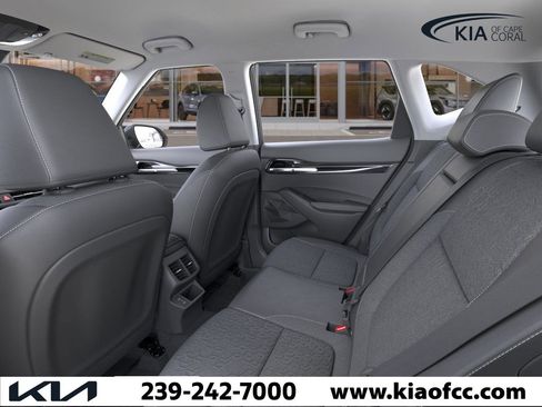 New 2026 Kia Seltos S image 18