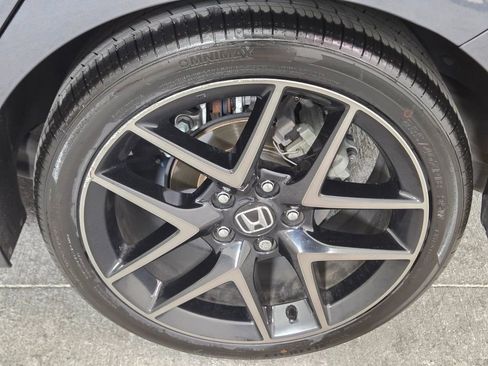 Used 2022 Honda Civic Sport Touring image 14