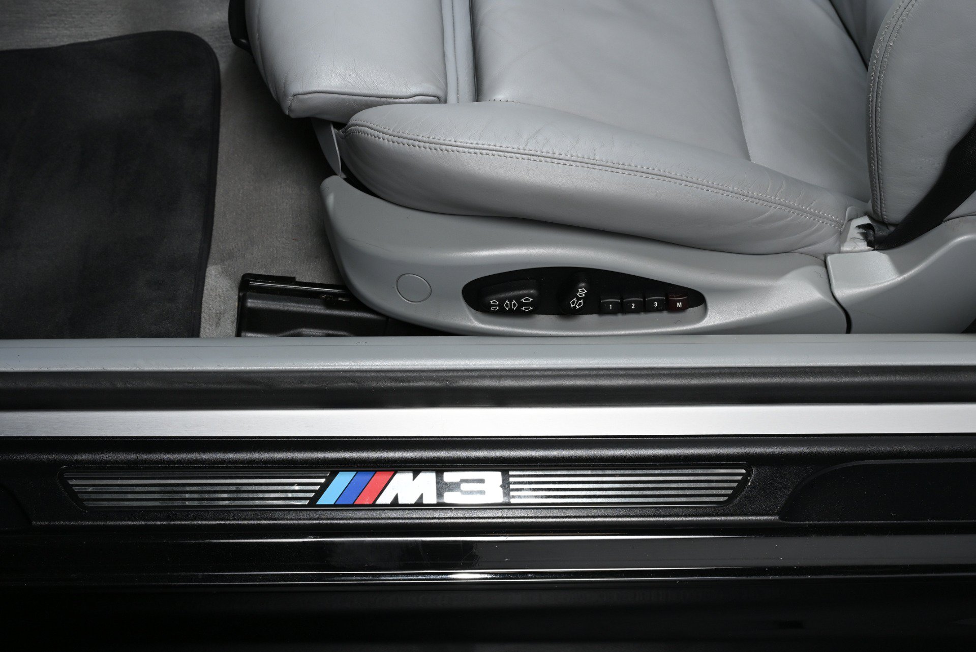 Used 2005 BMW M3 Convertible RWD image 12