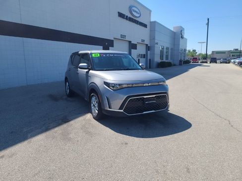 Certified 2024 Kia Soul LX w/ Option Group 015 FWD image 9