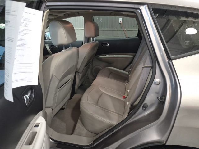 Used 2011 Nissan Rogue SV w/ SL Pkg AWD/4WD image 9