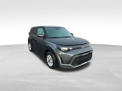 Used 2024 Kia Soul LX w/ Option Group 015 image 32