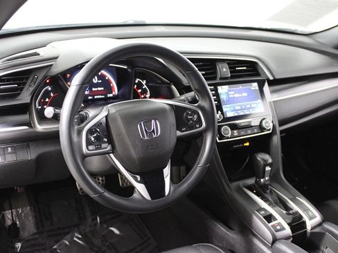 Used 2020 Honda Civic Sport image 29