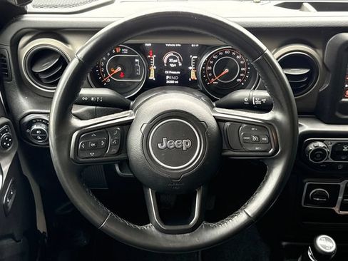 Used 2020 Jeep Gladiator Sport w/ Quick Order Package 24S AWD/4WD image 15