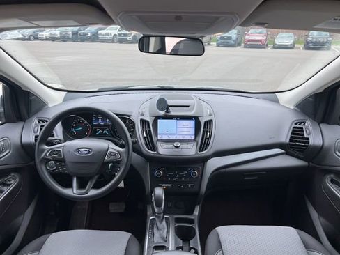 Used 2018 Ford Escape SE w/ SE Sync 3 Package image 18