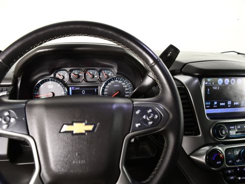 Used 2018 Chevrolet Tahoe LS AWD/4WD image 18