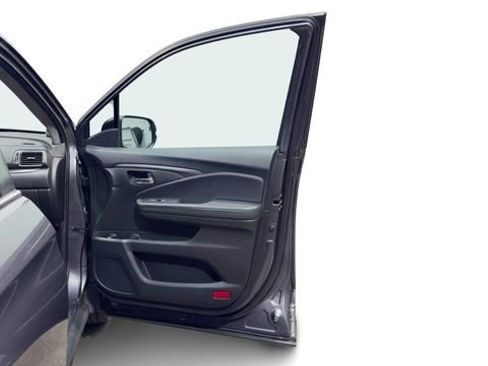 Used 2021 Honda Pilot Special Edition image 9