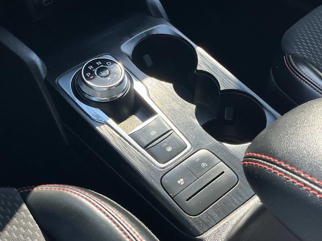 Used 2025 Ford Escape ST-Line FWD image 33