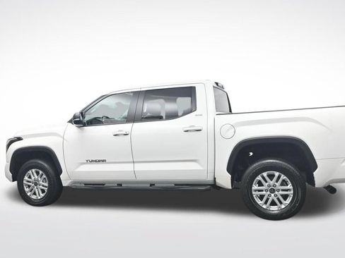Used 2024 Toyota Tundra SR5 w/ SR5 Premium Package AWD/4WD image 10
