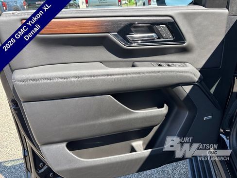 New 2026 GMC Yukon XL Denali w/ Denali Reserve Package AWD/4WD image 23