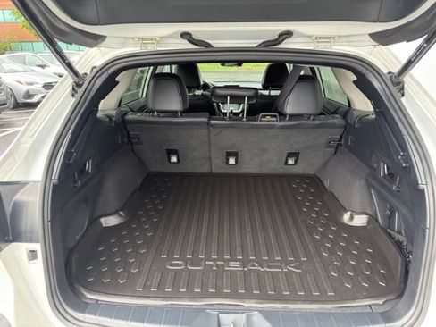 Used 2023 Subaru Outback Limited XT AWD/4WD image 16