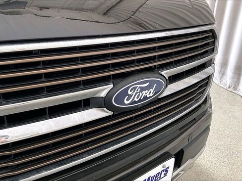 Used 2024 Ford F150 King Ranch w/ FX4 Off-Road Package image 7