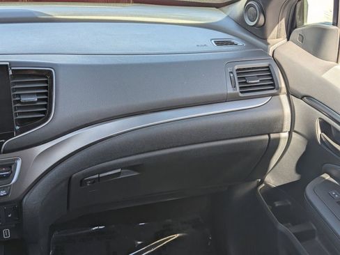 Certified 2023 Honda Passport EX-L image 15