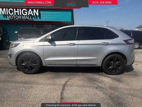 Used 2015 Ford Edge Sport w/ Equipment Group 401A FWD image 2