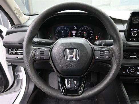 New 2025 Honda Accord SE image 17