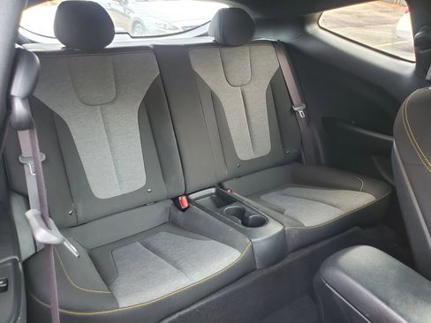 Used 2020 Hyundai Veloster Turbo R-Spec FWD image 33