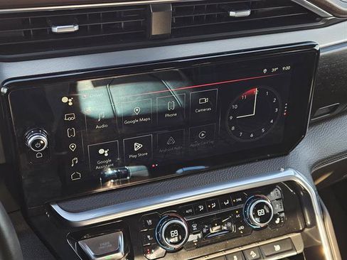 Used 2023 GMC Sierra 1500 Denali w/ Technology Package image 13