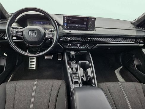Used 2024 Honda Accord Sport image 9
