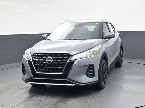 Used 2024 Nissan Kicks SV image 9