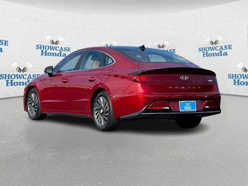 Used 2023 Hyundai Sonata Limited w/ Cargo Package image 5