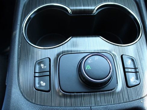 Used 2020 GMC Acadia SLT image 23