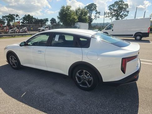 Used 2025 Kia K4 FWD image 24