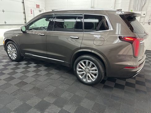 Used 2020 Cadillac XT6 Premium Luxury AWD/4WD image 6