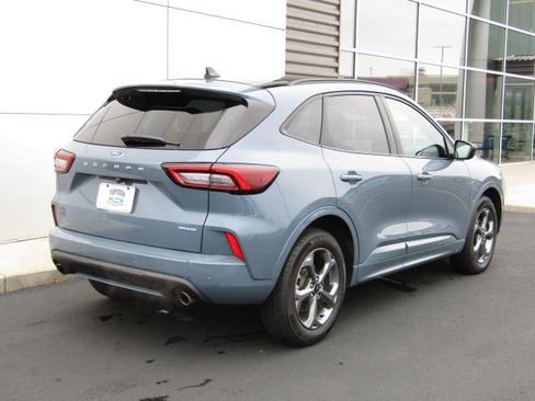 Used 2023 Ford Escape ST-Line w/ Tech Pack #1 image 7