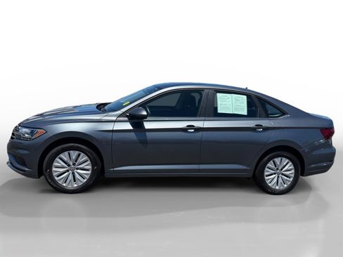 Used 2019 Volkswagen Jetta S w/ Driver Assistance Package FWD image 2