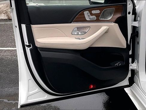 Used 2026 Mercedes-Benz GLE 53 AMG 4MATIC image 18