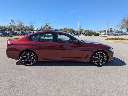 Used 2023 BMW 540i xDrive w/ Executive Package image 4