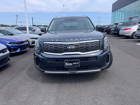 Used 2020 Kia Telluride S w/ S 8 Passenger Seating Package AWD/4WD image 9
