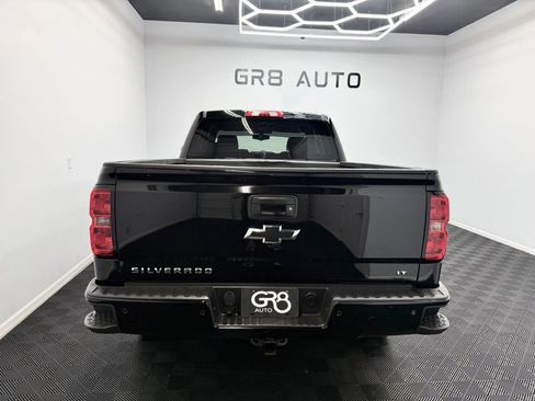 Used 2017 Chevrolet Silverado 1500 LT w/ Midnight Edition image 6
