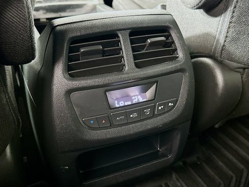 Certified 2022 Honda Pilot Sport image 4