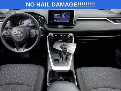 Used 2024 Toyota RAV4 XLE AWD/4WD image 14