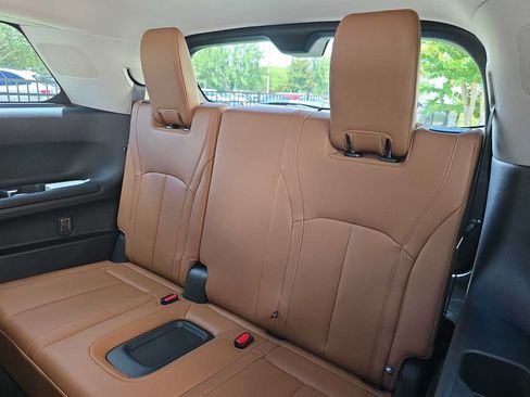 Certified 2025 INFINITI QX60 Sensory w/ Vision Package AWD/4WD image 14