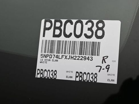 Used 2018 Hyundai Elantra SE FWD image 40