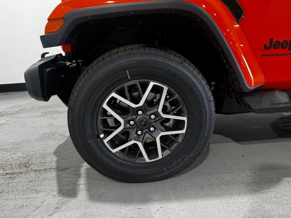 New 2026 Jeep Wrangler Unlimited Sahara AWD/4WD image 8