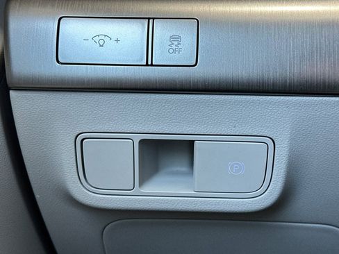 New 2025 Hyundai Kona SEL image 31