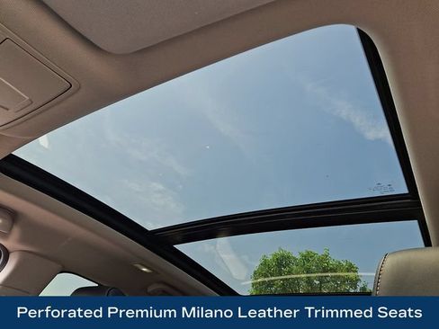 Used 2022 Acura MDX SH-AWD w/ Technology Package image 16